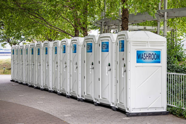 Best Portable toilet rental cost  in Rossville, MD