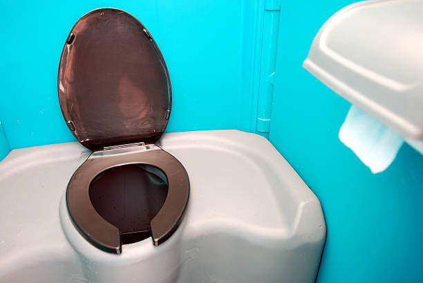 Best High-end porta potty rental  in Rossville, MD
